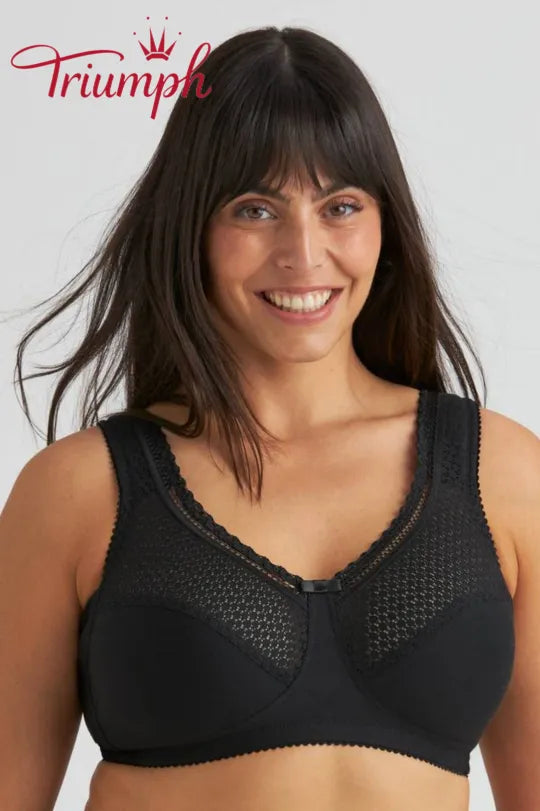 Triumph - Комплект от 3 части 🔥 Удобен дантелен сутиен с щампа