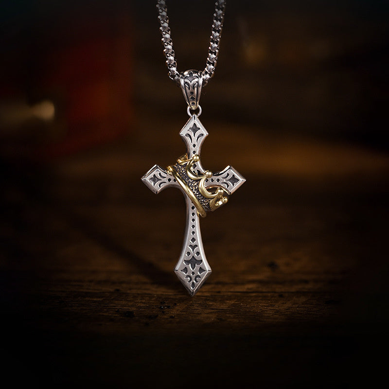 Висулка с Кралския кръст и корона