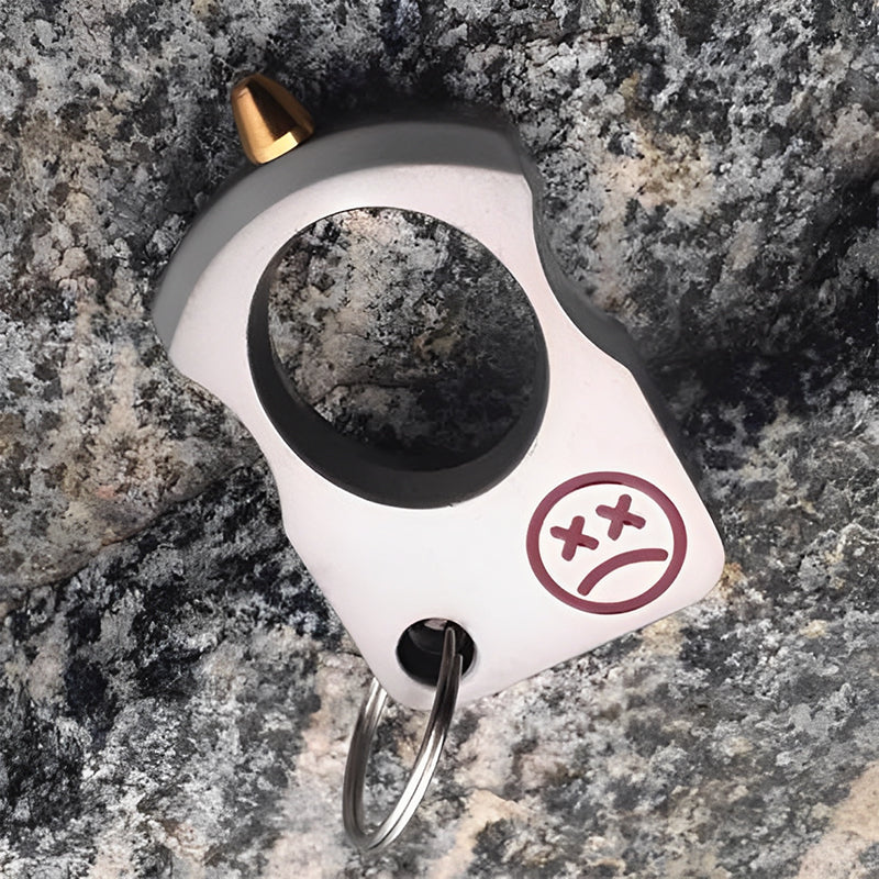 Специален ключодържател за самозащита