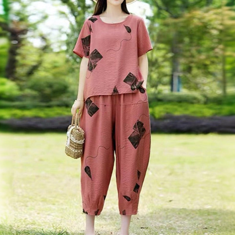 💞 Női Mintás Rövid Ujjú Felső És Széles Szárú Cropped Nadrág Szett