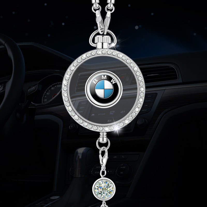 Висулка с лого за ароматерапия за кола, изработена от метал и диаманти