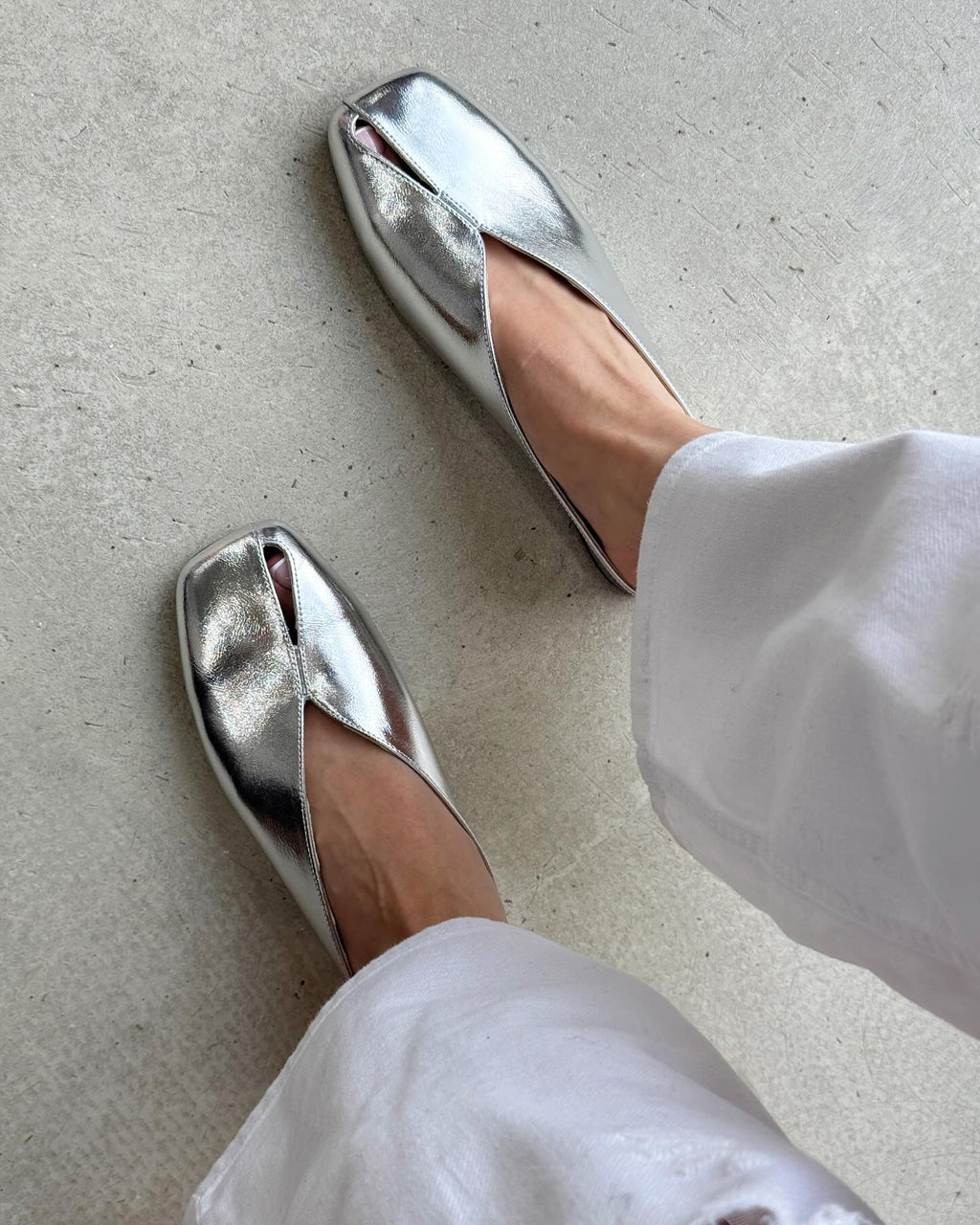 Летни дамски сандали, изработени от мека кожа, дишащи и удобни