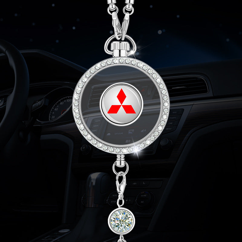 Висулка с лого за ароматерапия за кола, изработена от метал и диаманти
