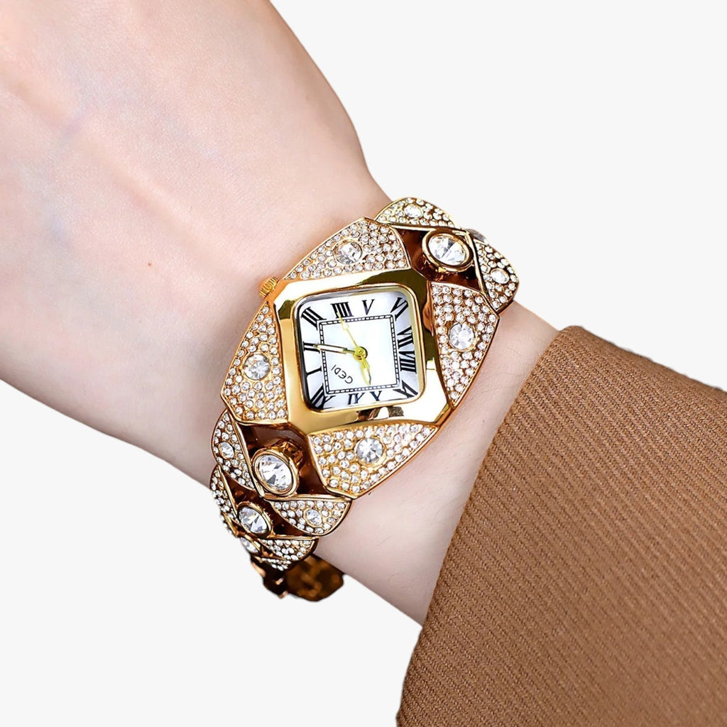 Callie | Дамски часовник Elegance 2025 с лек диамантен корпус и водоустойчив дизайн