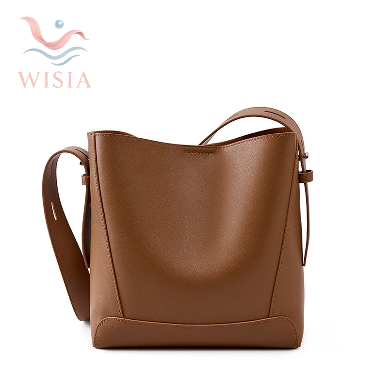 50% отстъпка - Висококачествена чанта за през рамо от мека кожа - голям капацитет и многофункционалност!