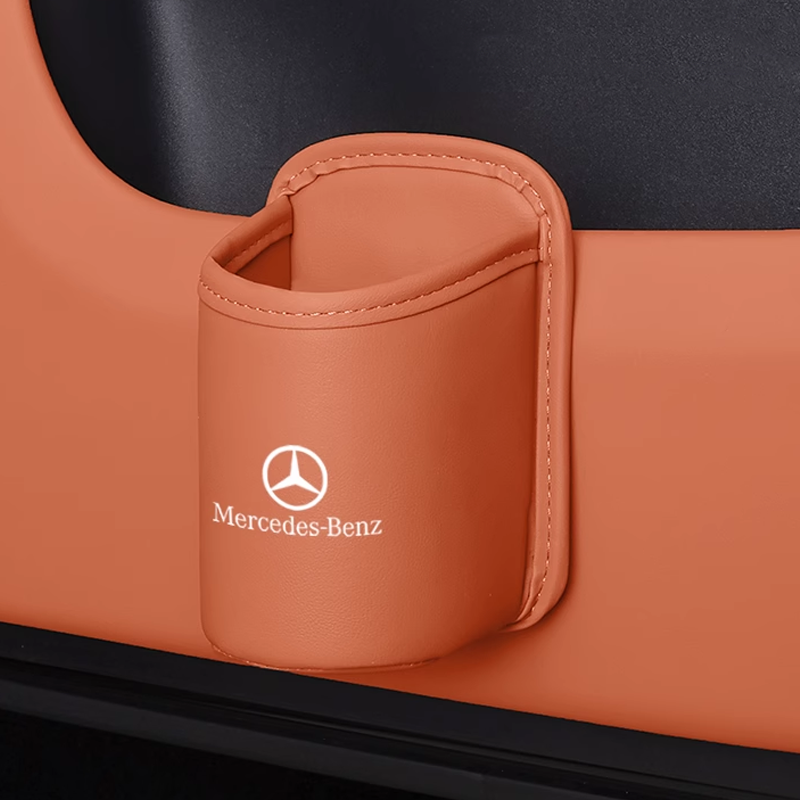 Кожена поставка за чаши Velora – лесна за инсталиране, възможна е персонализация на логото