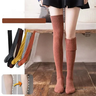 ❄️🧦 Csúszásmentes szilikon térdig érő pamut harisnya 🎁