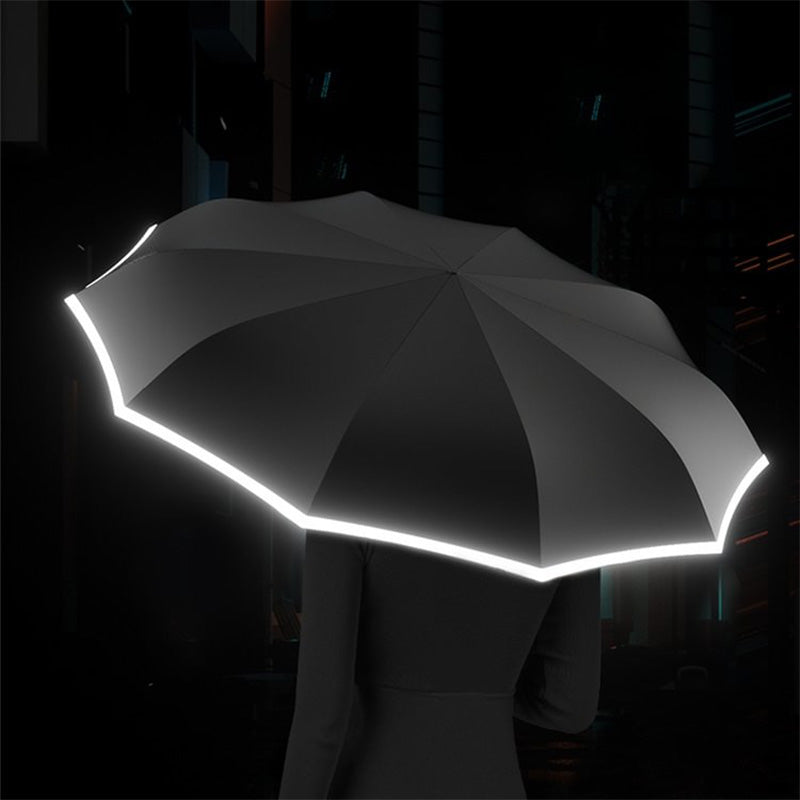 ☂️✨ Fényvisszaverő biztonsági csíkos esernyő! Fordított tágulás és összehúzódás fröccsenő víz nélkül, jó láthatóság homályos környezetben