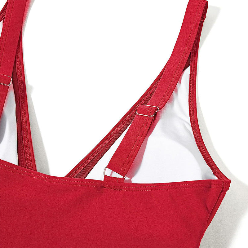 Бански костюм за контрол на корема