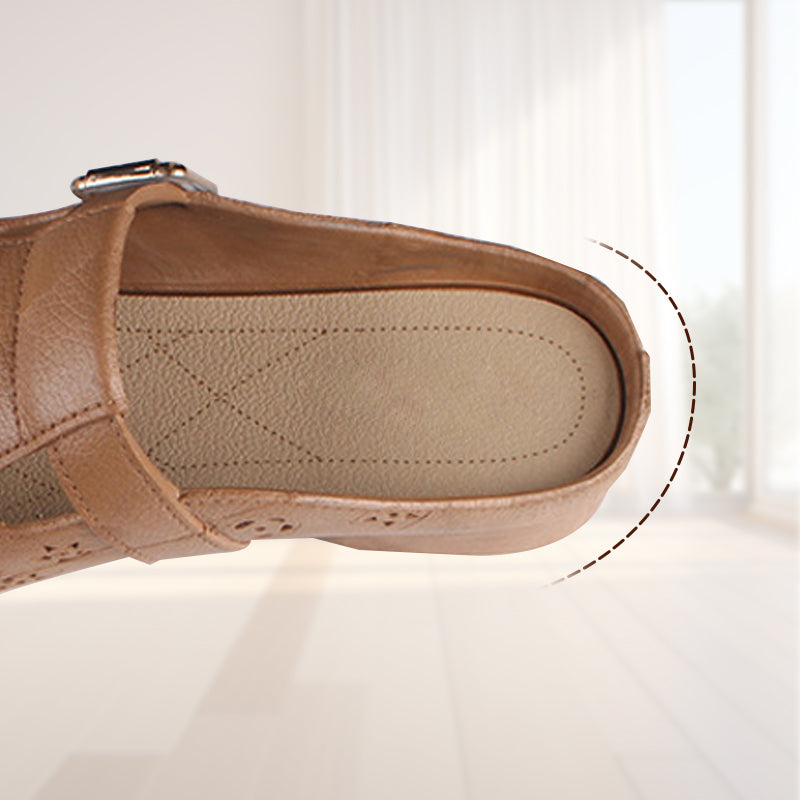 Дамски чехли с нисък ток и кухи резбовани цветя с кръгла глава