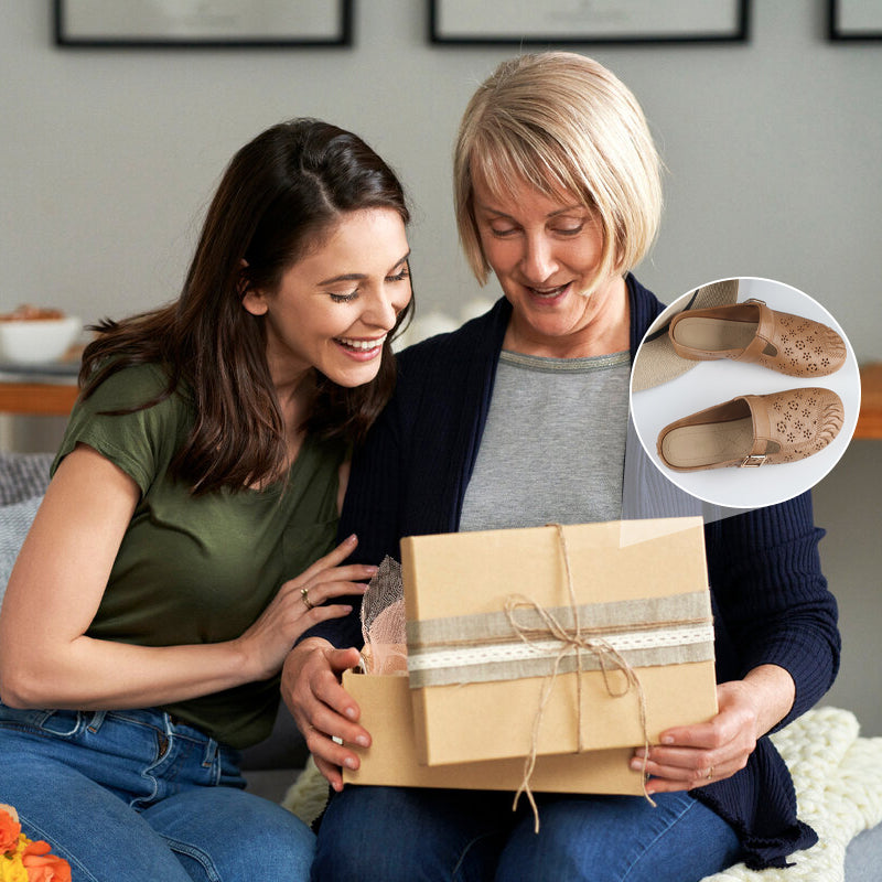 Дамски чехли с нисък ток и кухи резбовани цветя с кръгла глава