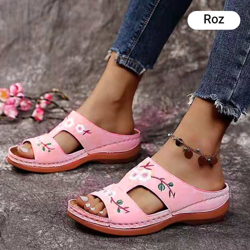 🏖️Удобни дамски чехли с отворени пръсти на платформи