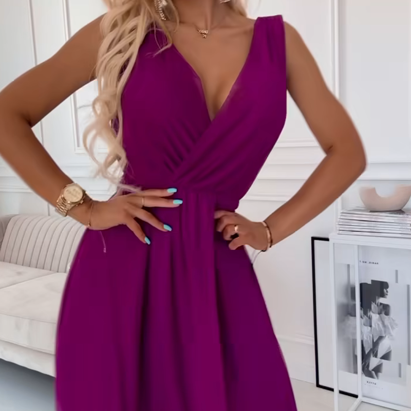 Шифонена рокля без ръкави с V-образно деколте