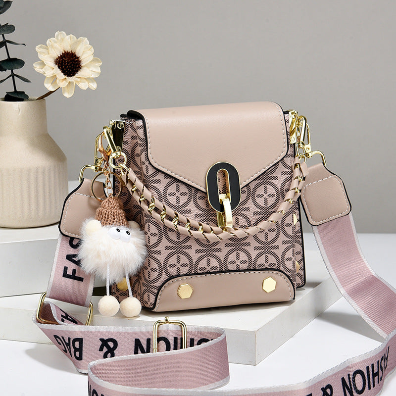 Дамска модна кожена чанта през рамо