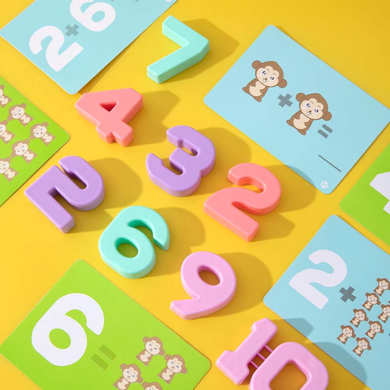 🐸Детски комплект играчки с анимационни животни и люспи